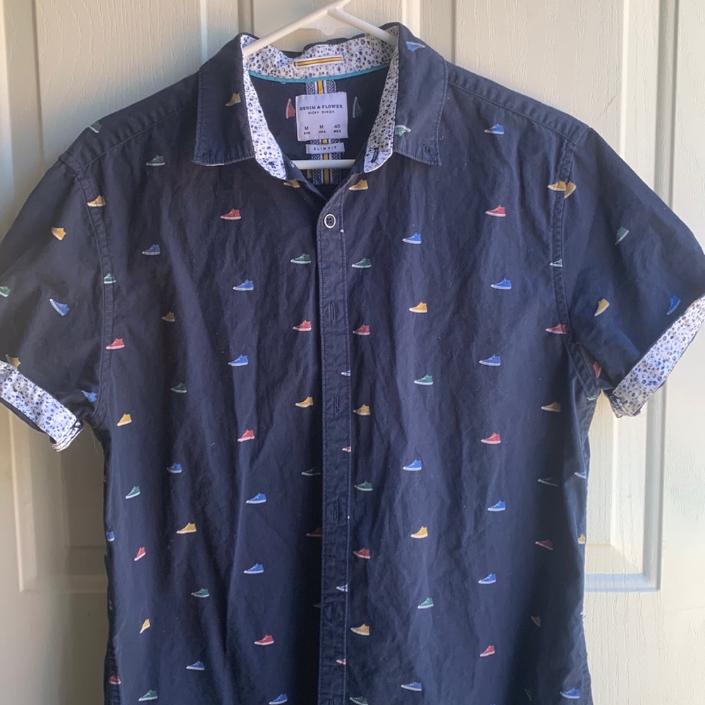 Converse Printed Button Down